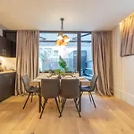 Metropolitan By Staynn Appartement