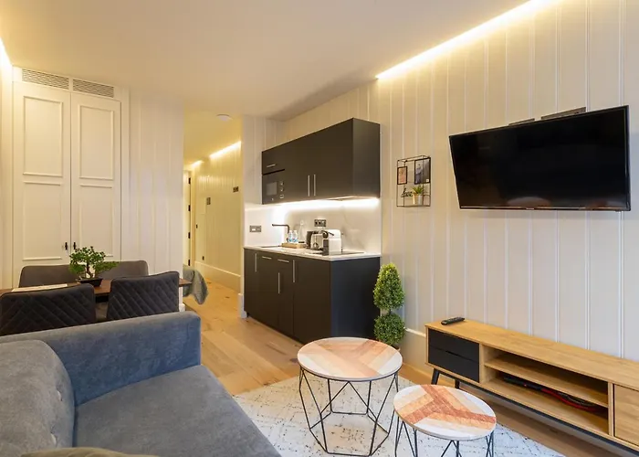 Metropolitan By Staynn Apartment