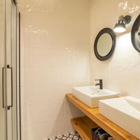 Lägenhet Metropolitan By Staynn