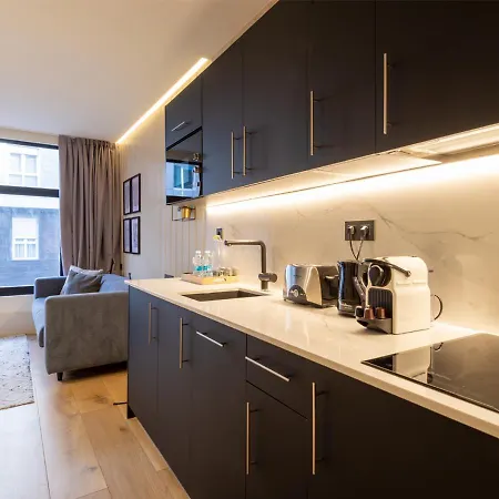 Metropolitan By Staynn Bilbao