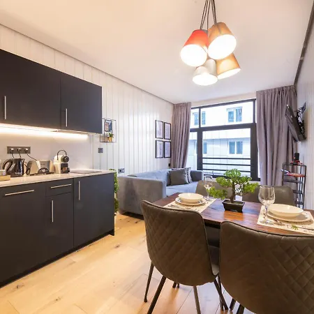 Lägenhet Metropolitan By Staynn *