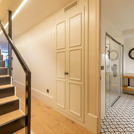 Metropolitan By Staynn Apartment *